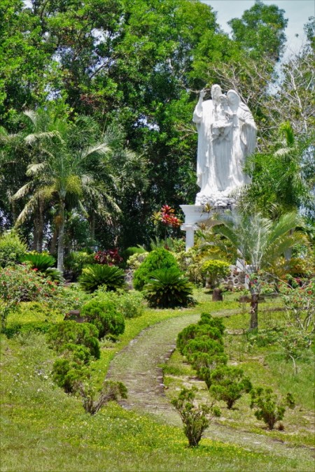Rolling Hills Guimaras 06